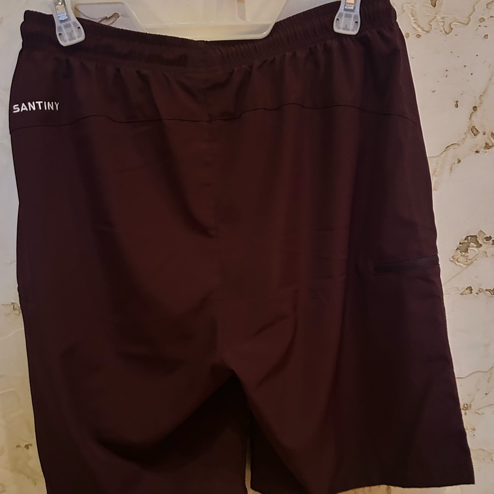 Santiny Wine-Colored Quick Dry Shorts | 9” Inseam | Lightweight & Comfy Medium - Picture 8 of 9